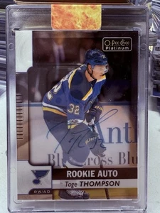 2017-18 O-Pee-Chee Platinum Autograph Rookie Tage Thompson RC Auto Buffalo - Bild 1 von 3