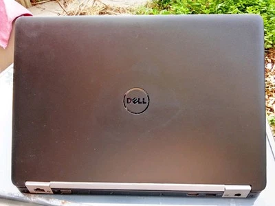 Dell Latitude E5470 i5-6300U-2,5Ghz  14" fullhd 8gb 256gb SSD NVME windows 10 - Immagine 1 di 4