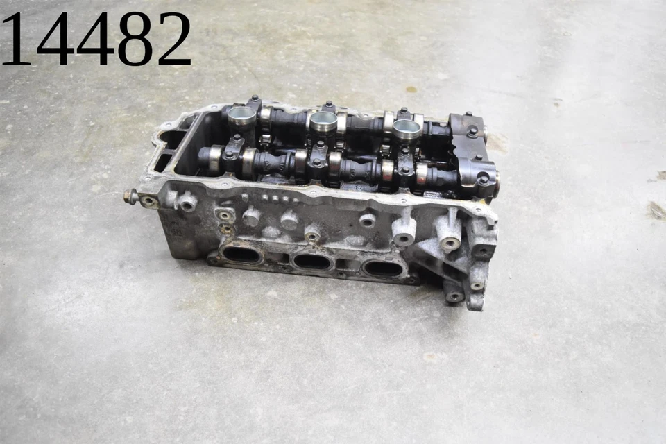 2010 2011 雪佛兰科迈罗乘客右手气缸盖 3.6 V6 12617771 — 第 1/4 张图片