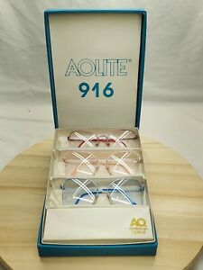 American Optical Eyeglass Display Case + 3 AOLITE 916 Butterfly Frames - Vintage