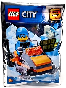 LEGO CITY 951810 Figurka Erik Badacz lodu ze skuterem śnieżnym i akcesoriami - Zdjęcie 1 z 2