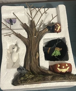 Schöner Vintage Halloween Kerzenbaum mit Ornamenten - Bild 1 von 4