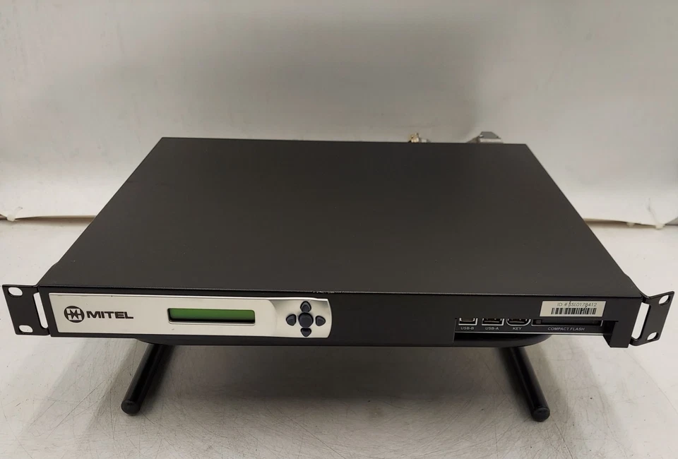 Mitel 580.1000 Network Communications System with 2x LSM-4 1x PM-1 cards - Image 1 of 4