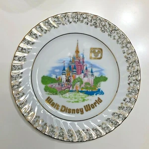 Walt Disney World Vintage Castle Gold Tone 7" Inch Souvenir Plate Made In Japan - Picture 1 of 5