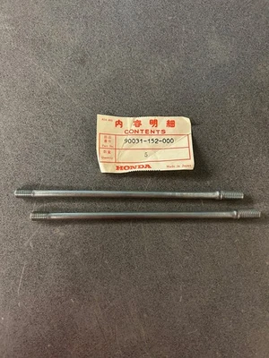 HONDA XR75 XL75 CYLINDER STUD #90031-152-000 NEW OEM HONDA PART 2-PACK NOS AHRMA - Image 1 of 2