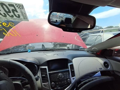 Espelho retrovisor interno central dianteiro usado serve para: Chevrolet Cruze 2014 de 31/5 - Imagem 1 de 4