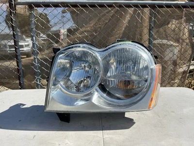 Bonito faro izquierdo conductor Jeep Grand Cherokee 2005-2007✅  Foto 1 de 4