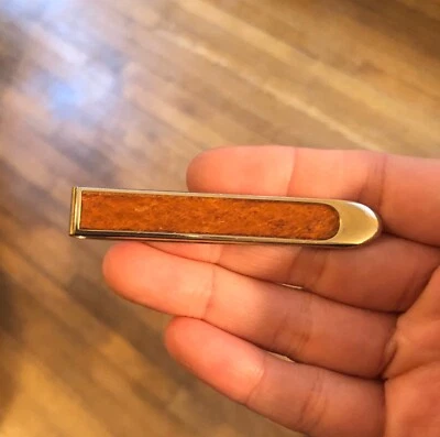 Barra de corbata Swank vintage años 40 imitación cuero ancho 2,75" color dorado Foto 1 de 3