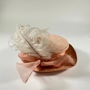 Cappello donna vintage con nastro e una piuma firmato 2004 S. Prone - Foto 1 di 10