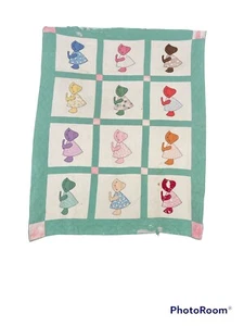 Vintage 1930’s- 40’s Colorful Sue Bonnet Quilt Approx 66 X 84 Nile Green Boarder - Picture 1 of 12