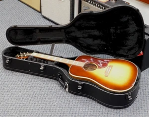 2025 Gibson Hummingbird Studio Walnut Acoustic-Electric Guitar w/Case! VERY NICE - Picture 1 of 9