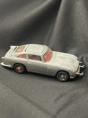 Vintage Corgi James Bond 007 Austin Martin Die Cast 1:36 Scale Original Car - Image 1 of 4