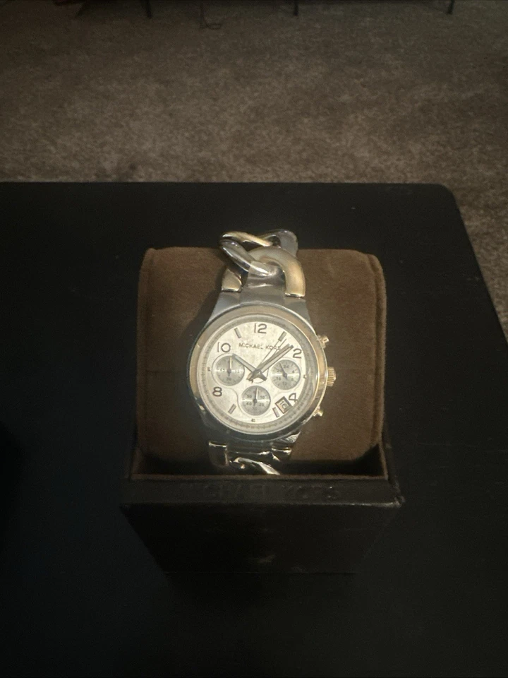 Michael Kors Watch Women MK-3199 38mm Silver Gold Tone Twist New Battery 6.25" - Image 1 of 1