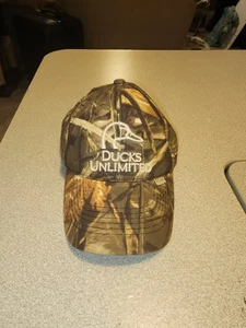 DUCKS UNLIMITED ADJUSTABLE EMBROIDERED CAMO YOUTH CAP HAT, OFFICIALLY LICENSED - Picture 1 of 7