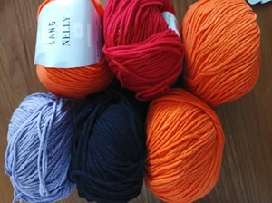 6 x Lang Yarns Nelly Konvolut aus 4 Farben 50 g/110 m - Bild 1 von 2