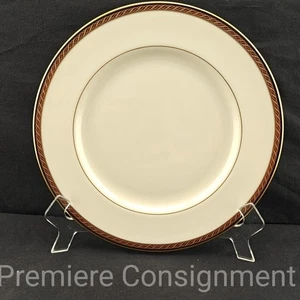 Lenox China Monroe con bordo dorato piatto/i - Foto 1 di 9