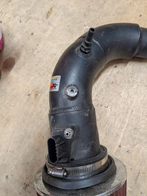 K&N Performance 冷进气套件适用于 2008 - 10 雪佛兰钴 2.0L — 第 1/4 张图片