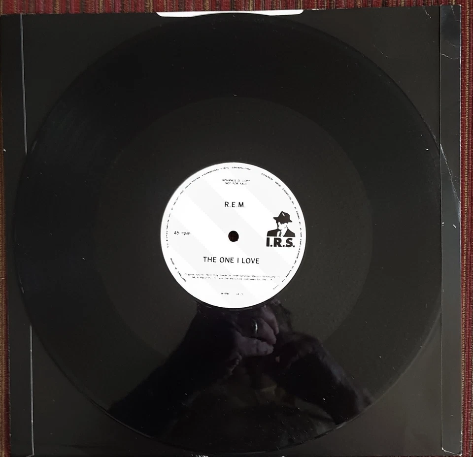 R.E.M. THE ONE I LOVE 3-TRACK 12 INCH UK PROMO SINGLE, MINT - Image 1 of 1