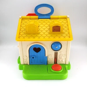 Vintage 1984 Fisher Price Discovery Cottage Jumbo Little People House Toy Carry - Picture 1 of 14