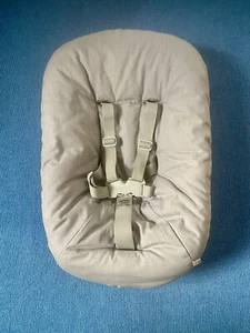 Stokke Tripp Trapp Newborn Set hellgrau sehr guter Zustand - Bild 1 von 4
