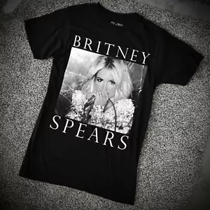 Neu BRITNEY SPEARS T-SHIRT schwarz weiß BIG LOGO Musik Retro 90er UNISEX ERWACHSENE SM - Bild 1 von 4
