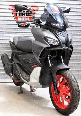 2022 22 APRILIA SR 125 GT SPORT SCOOTER LEARNER LEGAL 4K TRADE SALE NEW MOT - Image 1 of 4