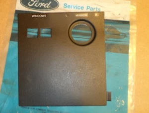 1983 to 1984 Ford Thunderbird NOS Window Switch Console Plate E3SZ-6304722B - Picture 1 of 2