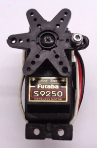 Futaba S9250 Servo Digital Heli  [S9250] in good condition - Picture 1 of 2