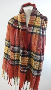 SCHÖNER ROT KARIERTER FRANSENSCHAL 22" X 70" - Bild 1 von 2