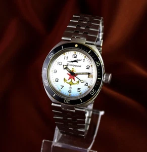 Vintage Men's Wristwatch VOSTOK WOSTOK AMPHIBIAN Soviet Watch Capitan Submarine - Picture 1 of 12