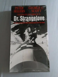 Dr. Strangelove or: How I Learned to Stop Worrying and Love the Bomb VHS (1997) - Picture 1 of 5