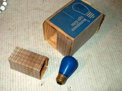 ANTIQUE Westinghouse Pack of 6 Light Bulbs 10W 125Volt-Blue-S14 base - Image 1 of 4