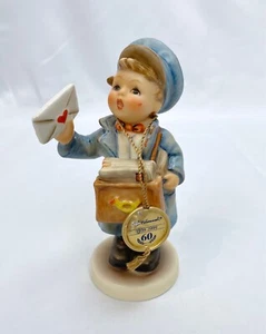 Goebel Hummel Postbote #119 Figur TMK-7 Boy Mail 60th Anniversary - Bild 1 von 9