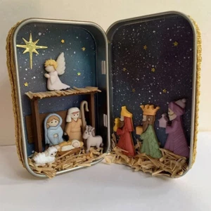 Christmas Nativity Box Cartoon Christmas Crib Ornament Desktop Figurine Ornament - Picture 1 of 5