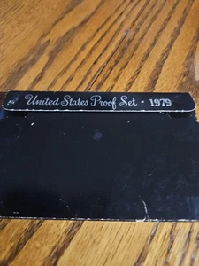 1979 , And 2010 Proof Sets - Picture 1 of 4