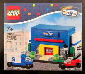 LEGO Bricktober Toys R Us Store 40144 New - Picture 1 of 3