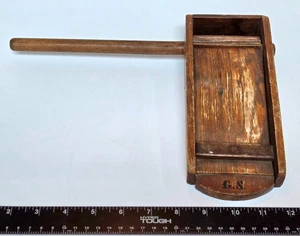 Antique Primitive 1800’s Wood Clacker Noise Maker Rattle Signed “G.S.” Battle? - Picture 1 of 12