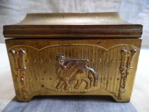 Antiguo ataúd de metal caja de baratija dorado asirio Lamassu toro alado - Imagen 1 de 12