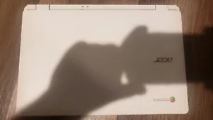 ACER 11in CB3-111 Chromebook Intel Celeron 2GB RAM 64GB SSD UNTESTED AS IS - Picture 1 of 10