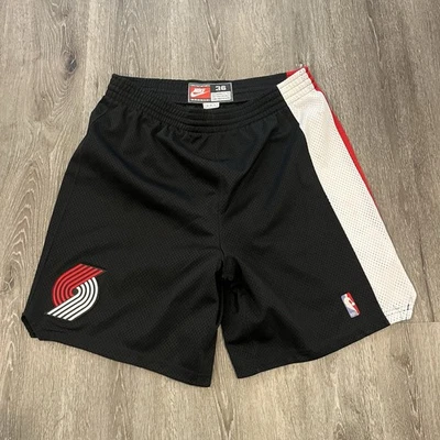 Pantalones Cortos De Colección Portland Trail Blazers NBA Equipo Nike Cosidos Talla Hombre’s 36 Foto 1 de 4