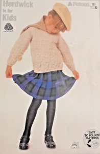 Patons Knitting Pattern Book 751 Childrens Vest and Jumpers - Picture 1 of 10