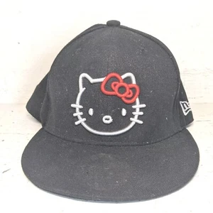 Hello Kitty rote Schleife New Era 7 1/8 59Fifty schwarz New Era Mütze tailliert Cap (gebraucht) - Bild 1 von 6