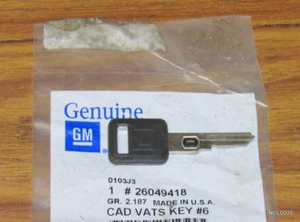 NEW 26049418 GM Cadillac Key Blank OEM (J1612 DS649 B1) - Picture 1 of 3