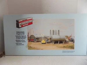 KIT INTERESTATAL DE COMBUSTIBLE Y ACEITE ESCALA HO POR WALTHERS KIT #933-3006 NUEVO EN CAJA - Imagen 1 de 4