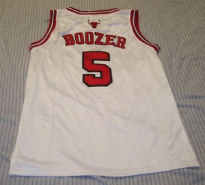 Duke CARLOS BOOZER Hand Signed CHICAGO BULLS Jersey COA - Picture 1 of 3