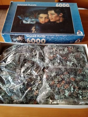 Shmidt puzzle 6000 pz Mask in blue by Joy Caros 1992 new jigsaw puzzle - Immagine 1 di 4