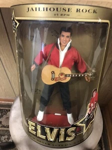 1993 Elvis Presley Puppe Neu im Karton Jailhouse Rock 45 RPM Gitarre Hasbro #21-102 - Bild 1 von 12