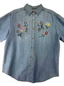 Blusa para mujer Oak Hill talla grande azul con botón floral cierre manga corta - Imagen 1 de 20