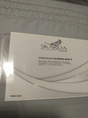 Skarda Microfiber Twin Bed Sheets 3 Piece One Flat One Fitted One Pillow Case  - Image 1 of 4
