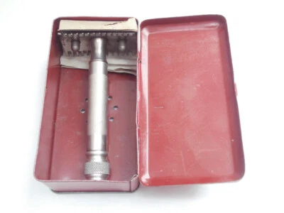 Rasoio SAMBA in scatola di latta litografica WW2 vecchio rasoio 3 pz Solingen mai usato! - Immagine 1 di 4